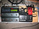 Simple pedalboard.JPG