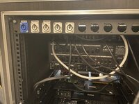 03_start cabling main AC and speaker cables_01.jpg