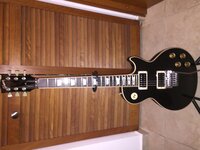 Gibsonn LP Axcess.jpeg
