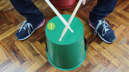 550px-nowatermark-Bucket-Drum-Step-8-Version-4.jpg 550px-nowatermark-Bucket-Drum-Step-8-Version-4.jpg