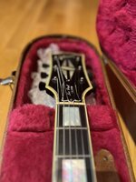 headstock.jpg